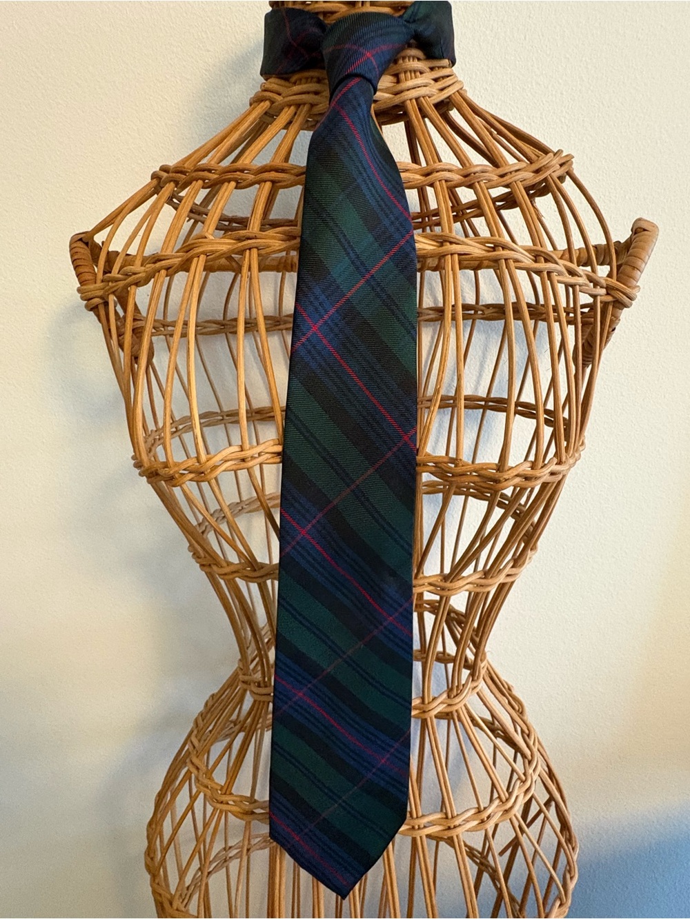 The Scotch House England 100% Silk Tartan Plaid Men’s Tie
